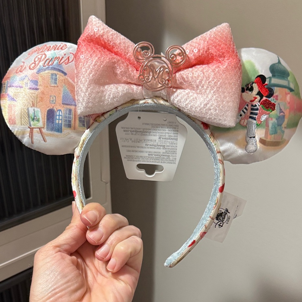Disney Minnie in Paris Pink Sequin Bow Ear Headband
